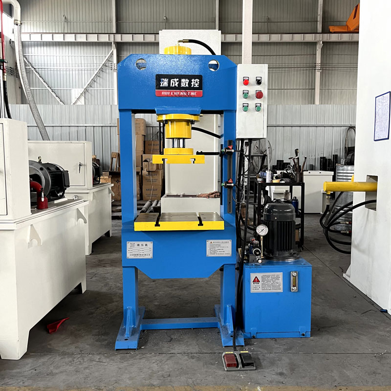 30T龙门液压机校正、校平、整形